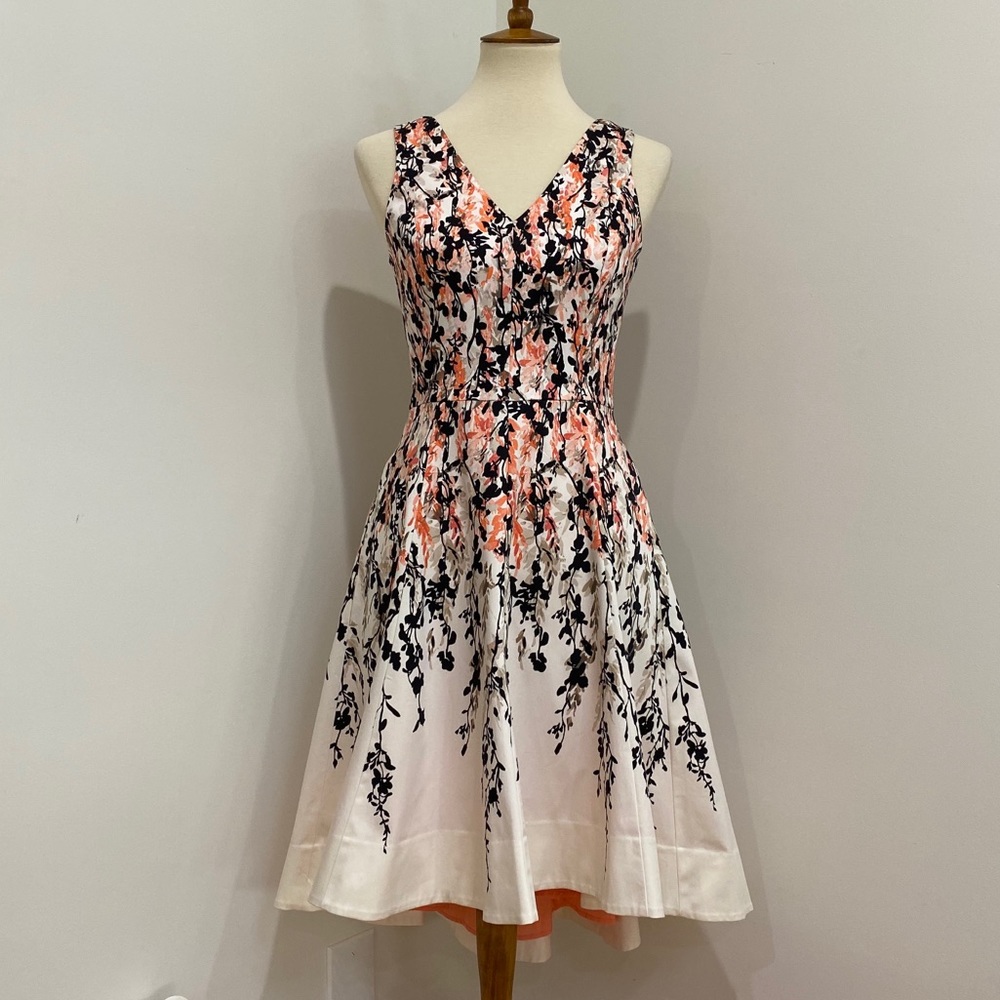 NWT White House Black Market Floral Printed Dress